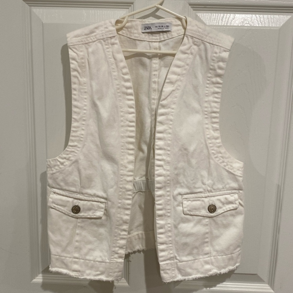 ZARA Girls White Denim Vest Frayed Hem Size 13-14